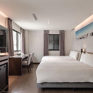 Hotel Yoshi